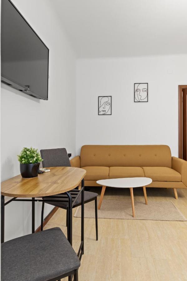 Upscale Studio, Walking Distance From The Old Town Bukurešť Exteriér fotografie