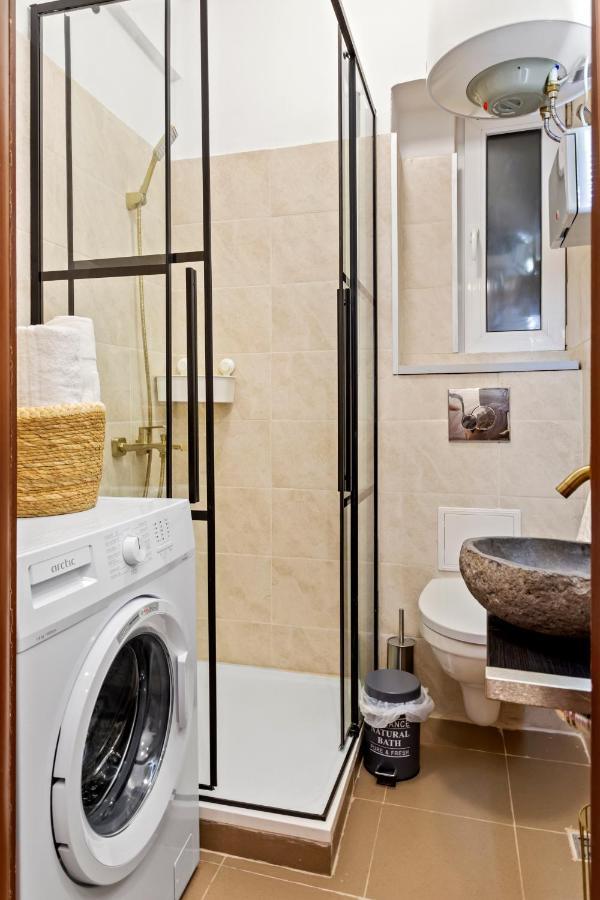 Upscale Studio, Walking Distance From The Old Town Bukurešť Exteriér fotografie